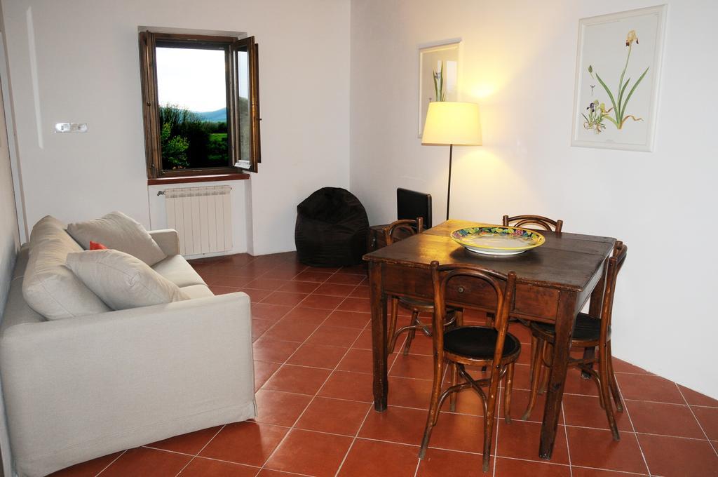 Agriturismo Naioli Πιτιλιάνο Δωμάτιο φωτογραφία